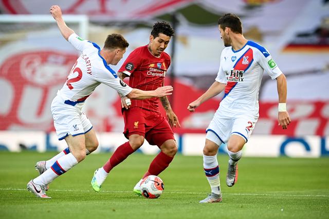 孙兴慜为热刺66次英超助攻，并列队史助攻榜第一